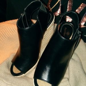 Women's wedge espadrilles size 7 new